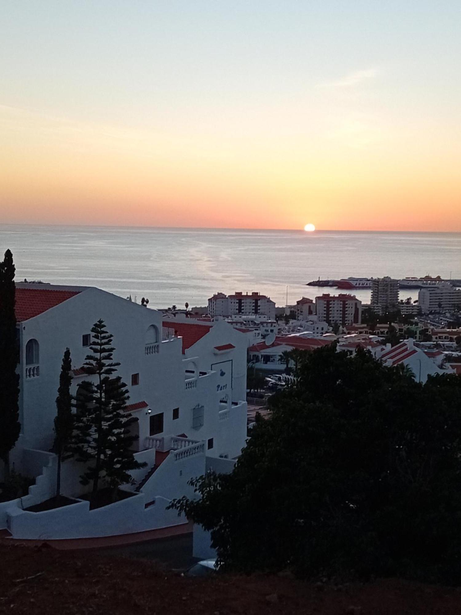 Ocean Dreams Suite Los Cristianos Hill Heated Pool 외부 사진